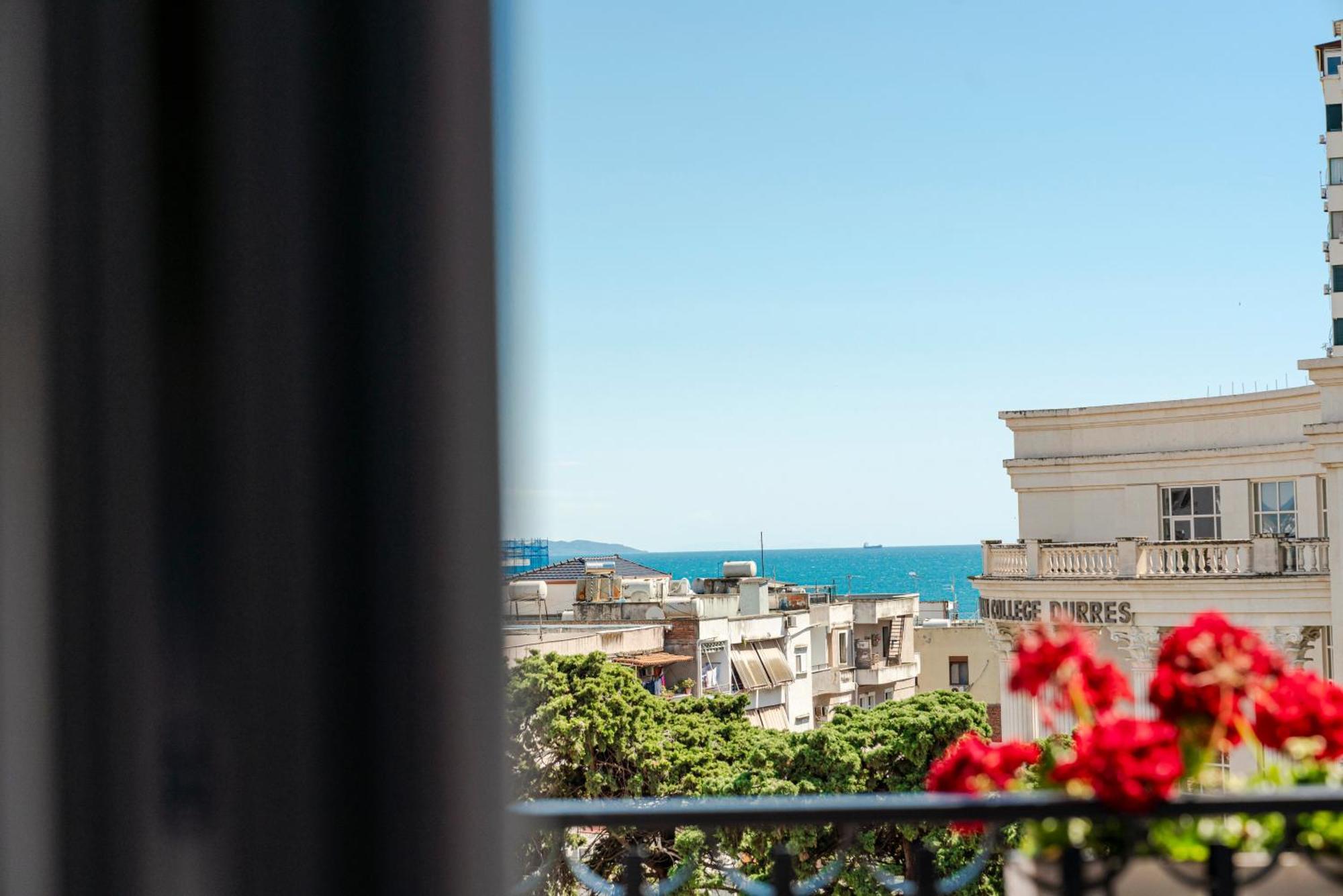 Art Gallery Boutique Hotel Durrës 외부 사진